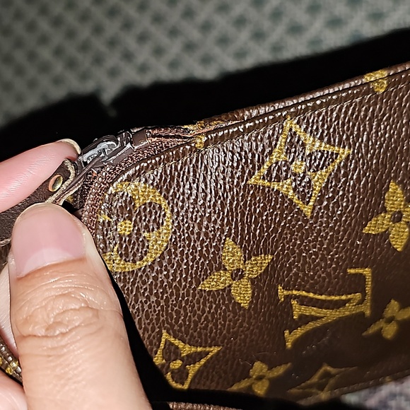 Louis Vuitton Monogram LV vintage cash/card holder retro zip closure unisex - Picture 4 of 6